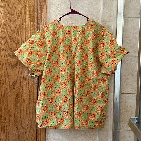 Fall colors - Picture 2 of 2